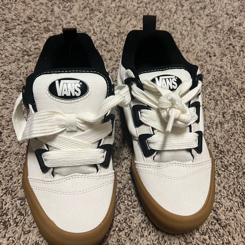 Vans Men’s Knu Skool Sneaker Size 7